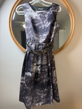 Sleeveless Tie-Dye Effect Midi Dress with Pleated Waist and Belt - Black & Gray
